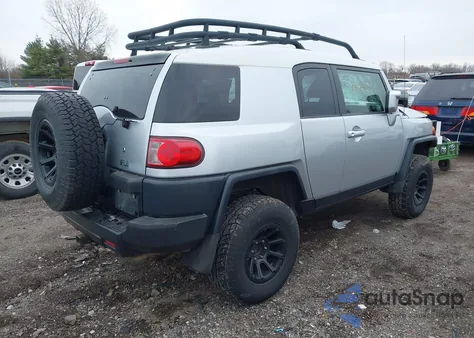 2007 Toyota Fj Cruiser из США, поврежденный, VIN JTEBU11F070093047